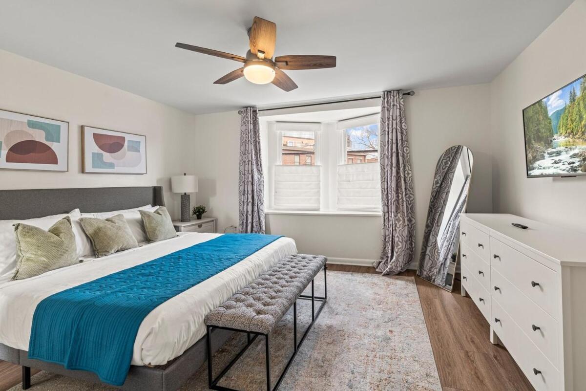 Holiday home 3br Gem In Graduate Hospital *